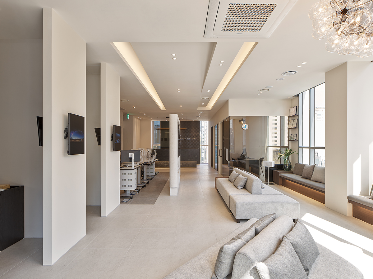 St. Mary's Jin Eye Center - 写真 8