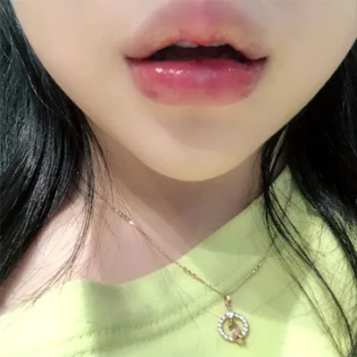 [プチ] ビン1234 - 唇フィラー