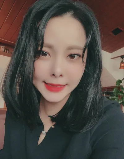 [目] songi1938 - 目尻切開、グラマラスライン形成