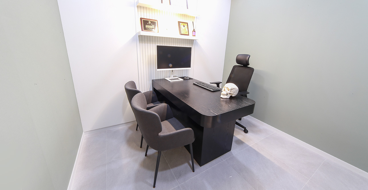 ユーバース美容外科医院 - 写真 9